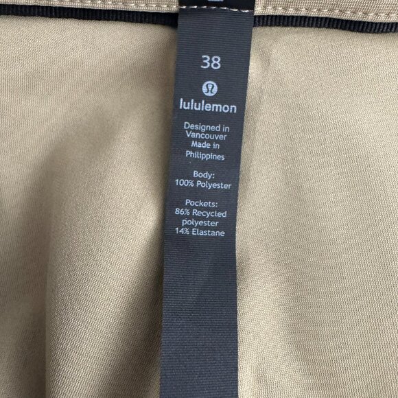 Lululemon Commission Short Mens Size 38 Slim Warpstreme 9" Tan Khaki SS-2123 - Picture 8 of 10